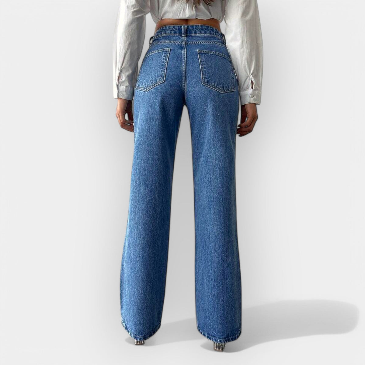 Jeans a Vita Alta con Linea Ampia e Confortevole
