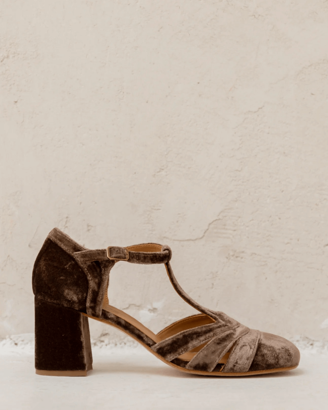Perséfone - Scarpe con cinturino a forma di T
