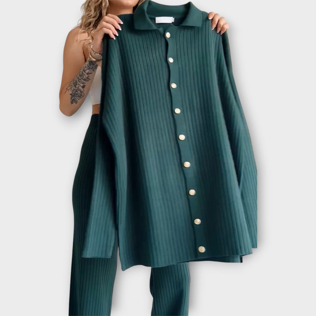 Set con Dettagli a Righe e Linea Elegante