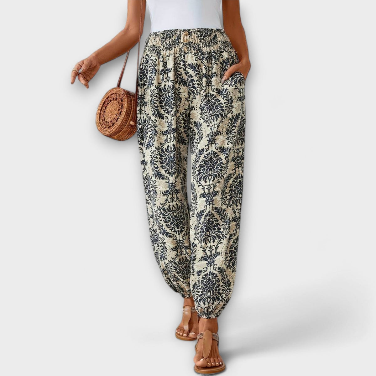 Pantaloni con Motivo Etnografico
