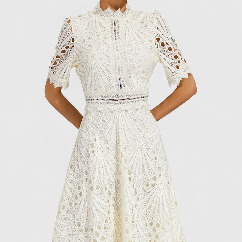 Lydia - elegante sottoveste in pizzo per donne
