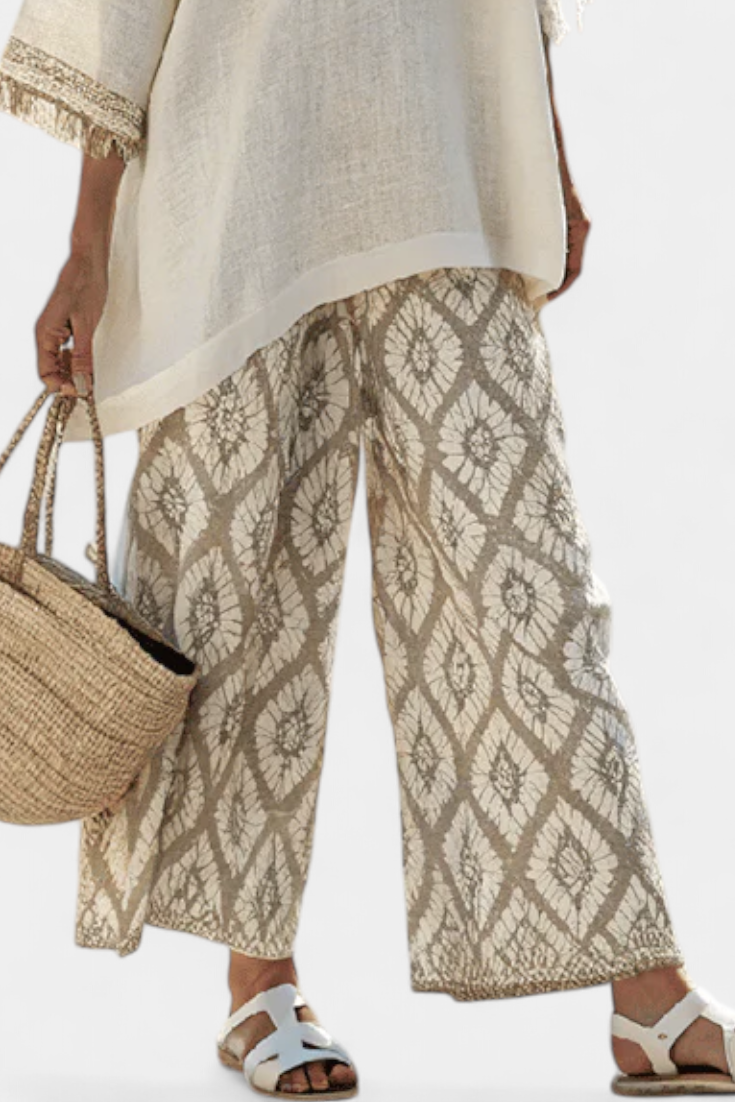 Ilaria — Top raffinato e pantaloni casual