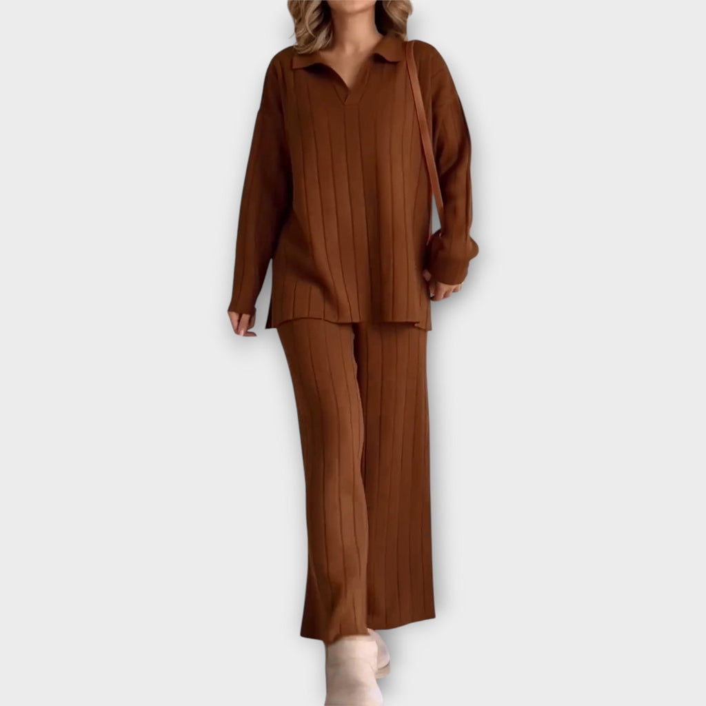 Set con Righe e Stile Minimal