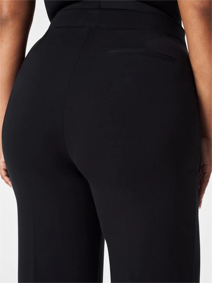 Pantaloni FitCurve™ eleganti e strutturati