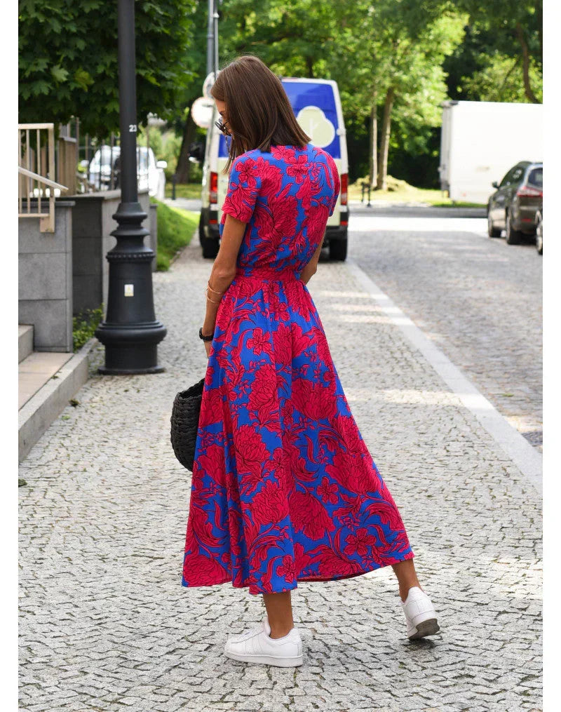 YARA | Abito elegante con linea incrociata e vestibilità flattering