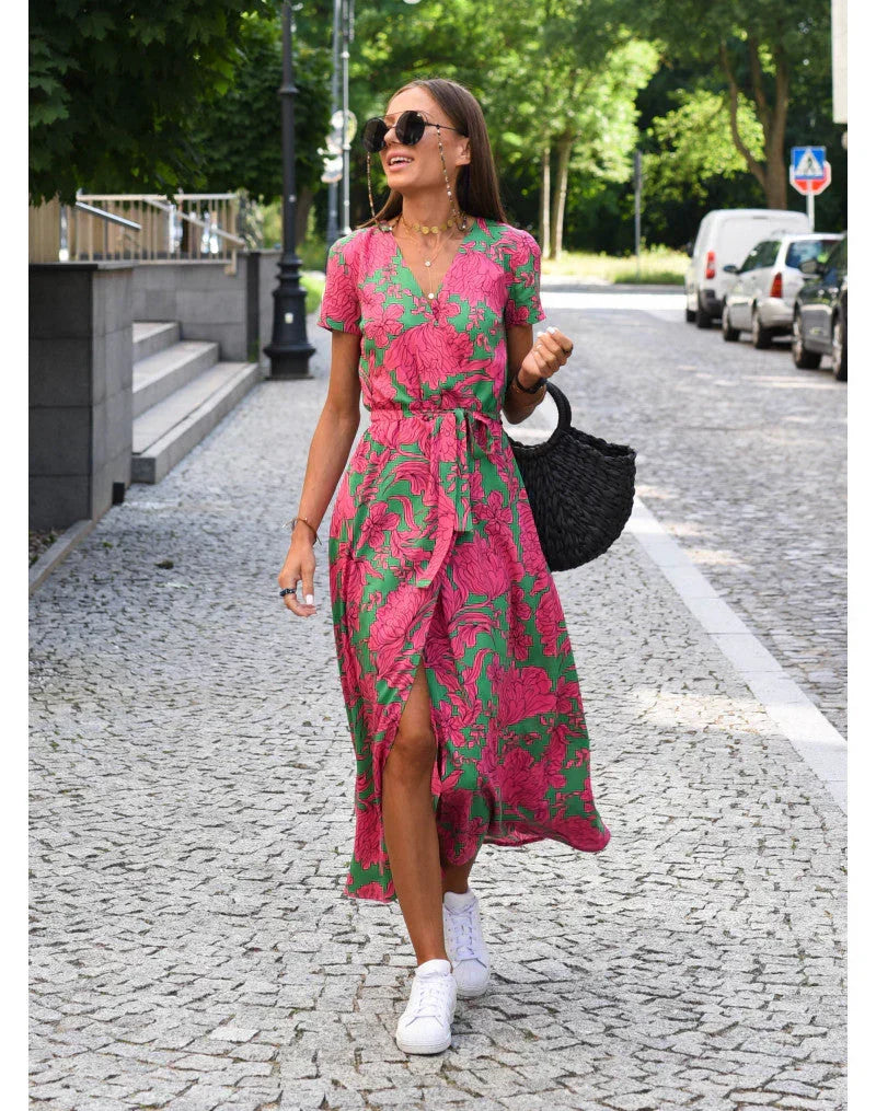 YARA | Abito elegante con linea incrociata e vestibilità flattering
