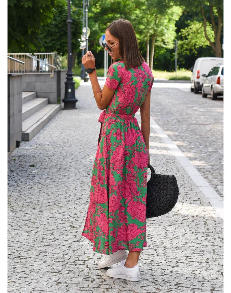 YARA | Abito elegante con linea incrociata e vestibilità flattering
