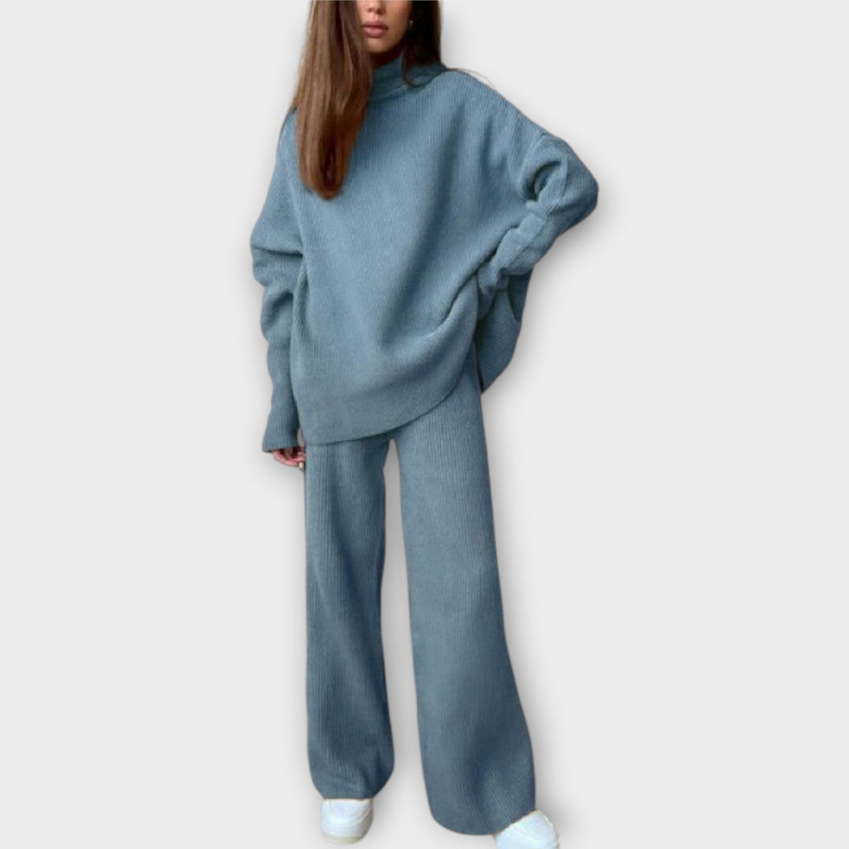 Set Maglione con Linea Comoda e Design Minimal