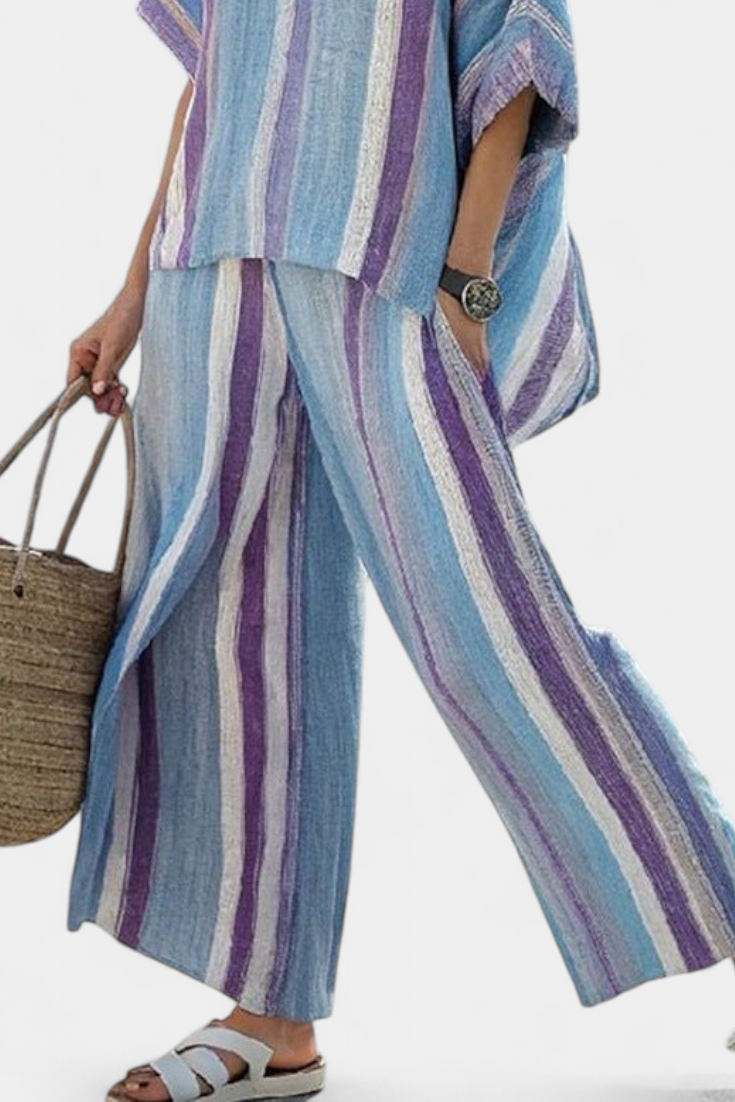 Ginevra — Top elegante in viola pastello e pantaloni in lino a righe