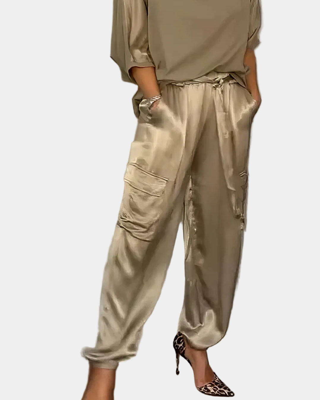 AMELIA | Completo blusa a due pezzi e pantaloni cargo Chic