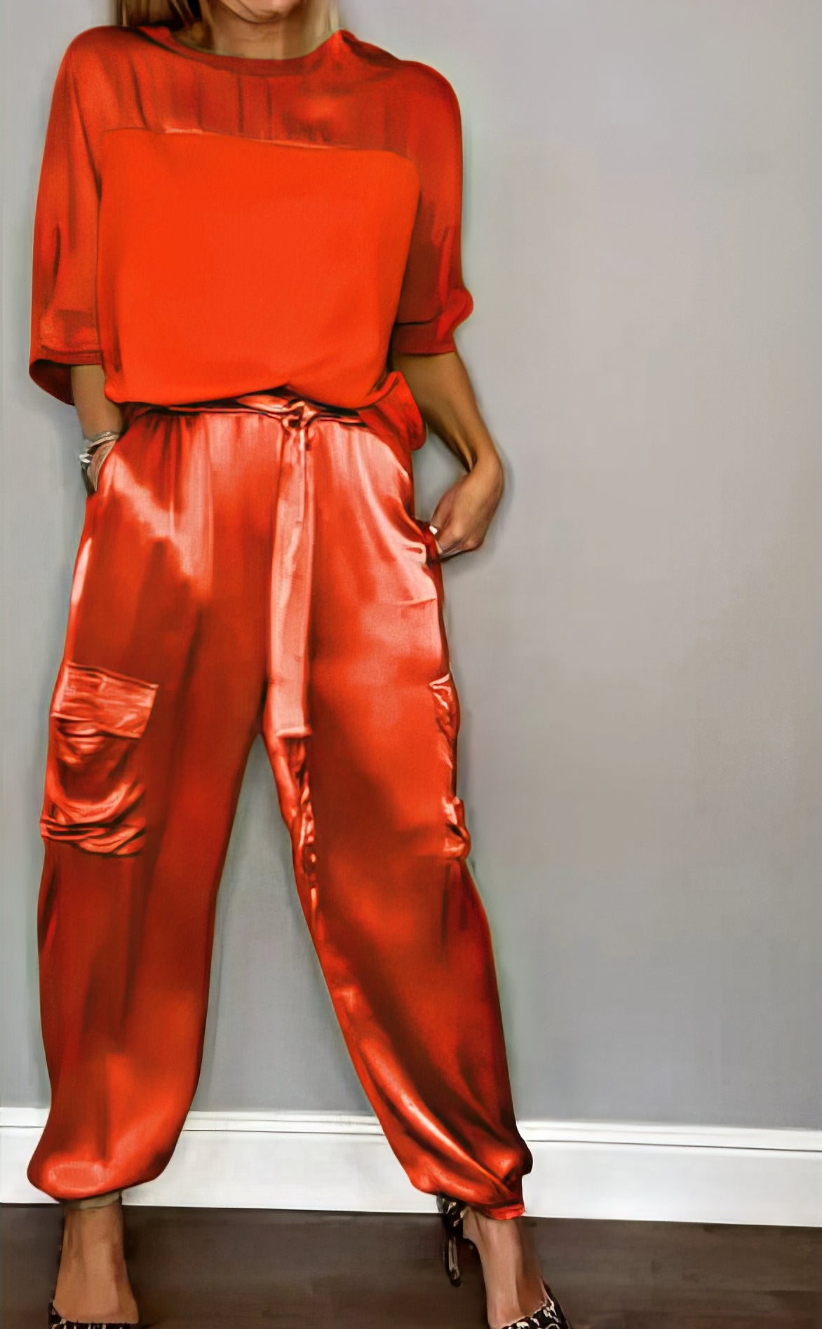 AMELIA | Completo blusa a due pezzi e pantaloni cargo Chic