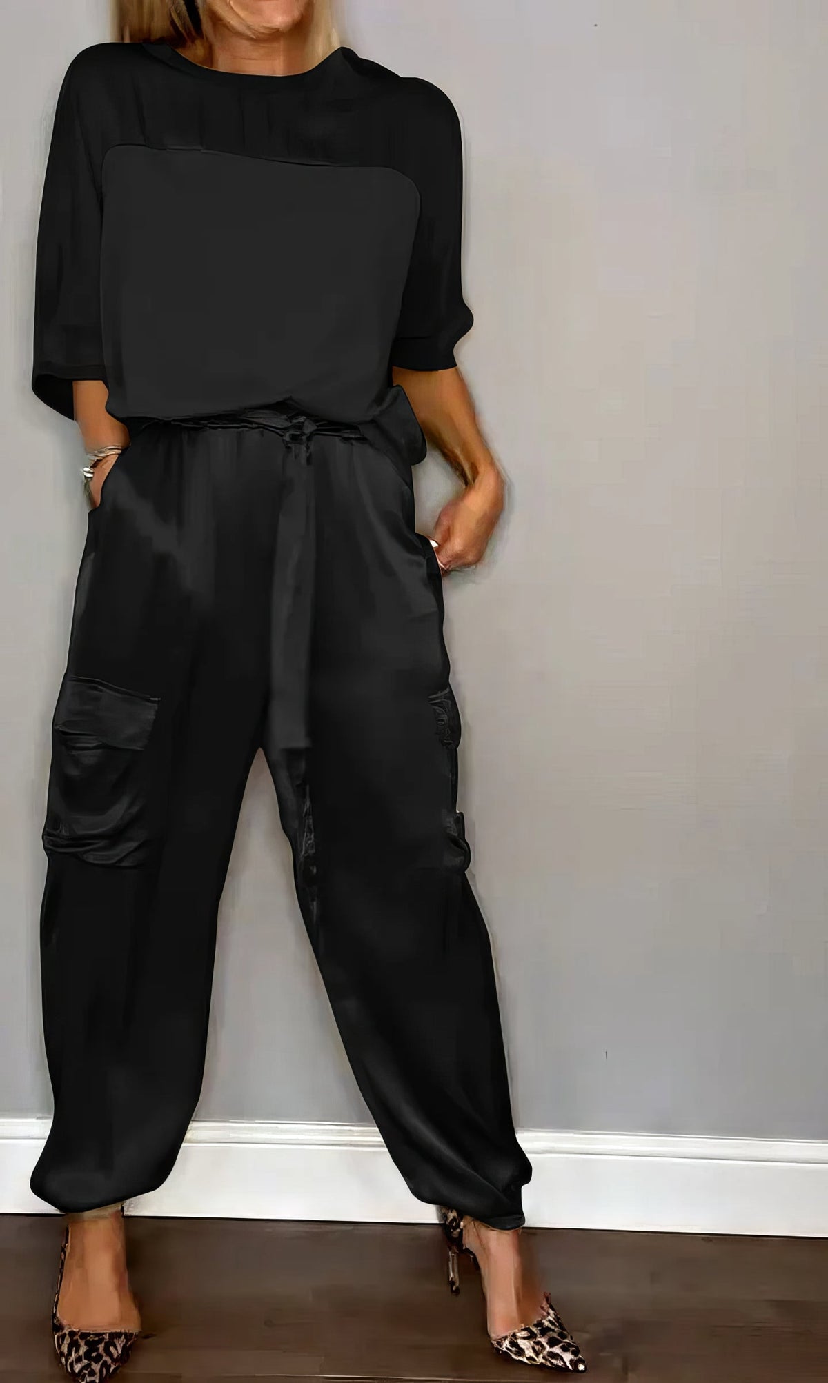 AMELIA | Completo blusa a due pezzi e pantaloni cargo Chic